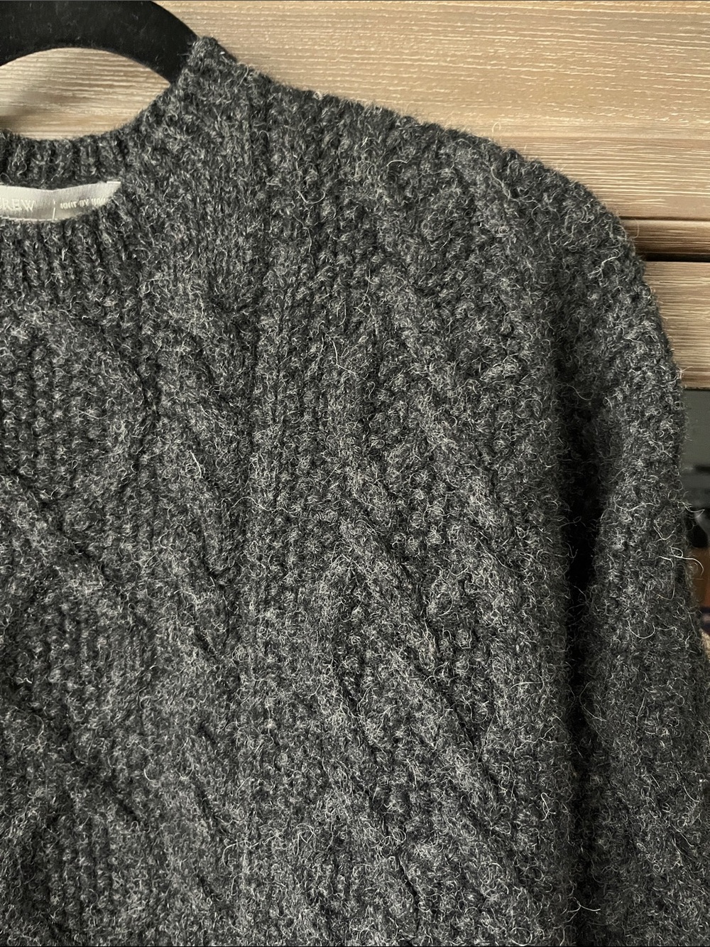 VINTAGE 100% WOOL J. Crew Dark Charcoal Cable Knit Crewneck Sweater - Picture 7 of 13